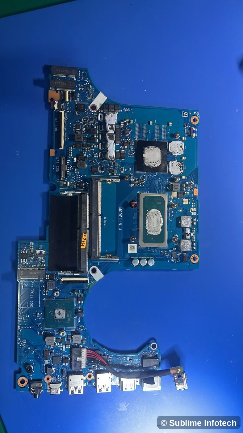 Laptop motherboard cleaned and ready for diagnosis